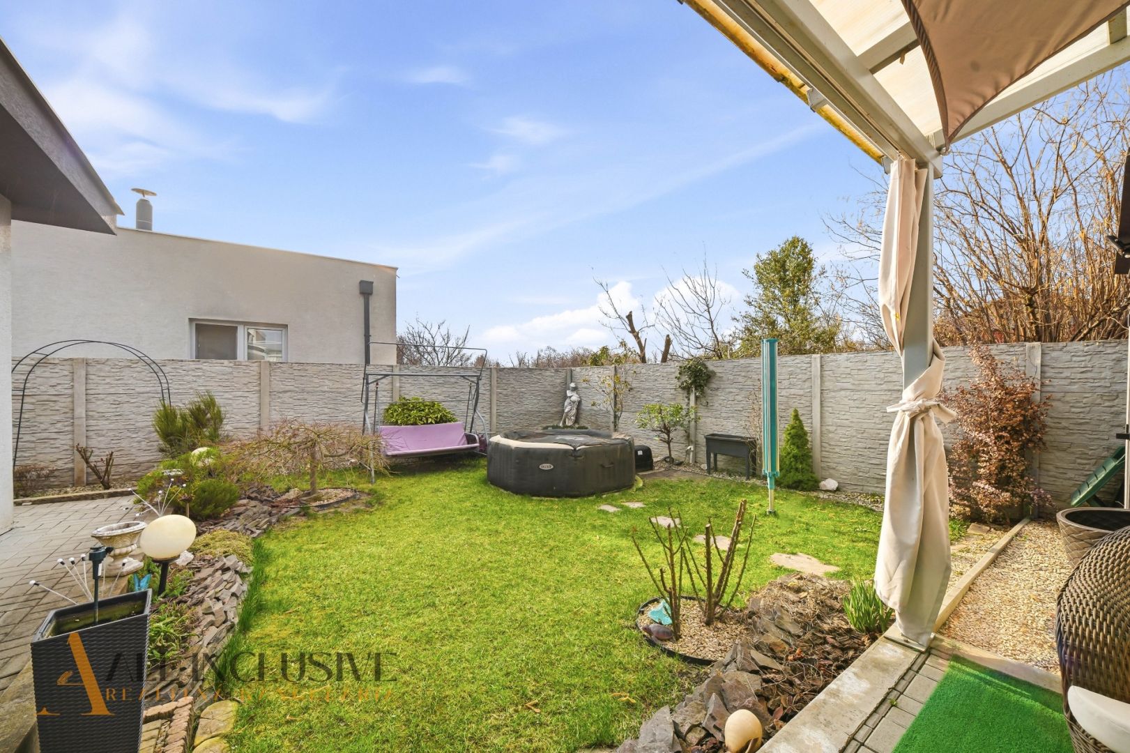 External property image