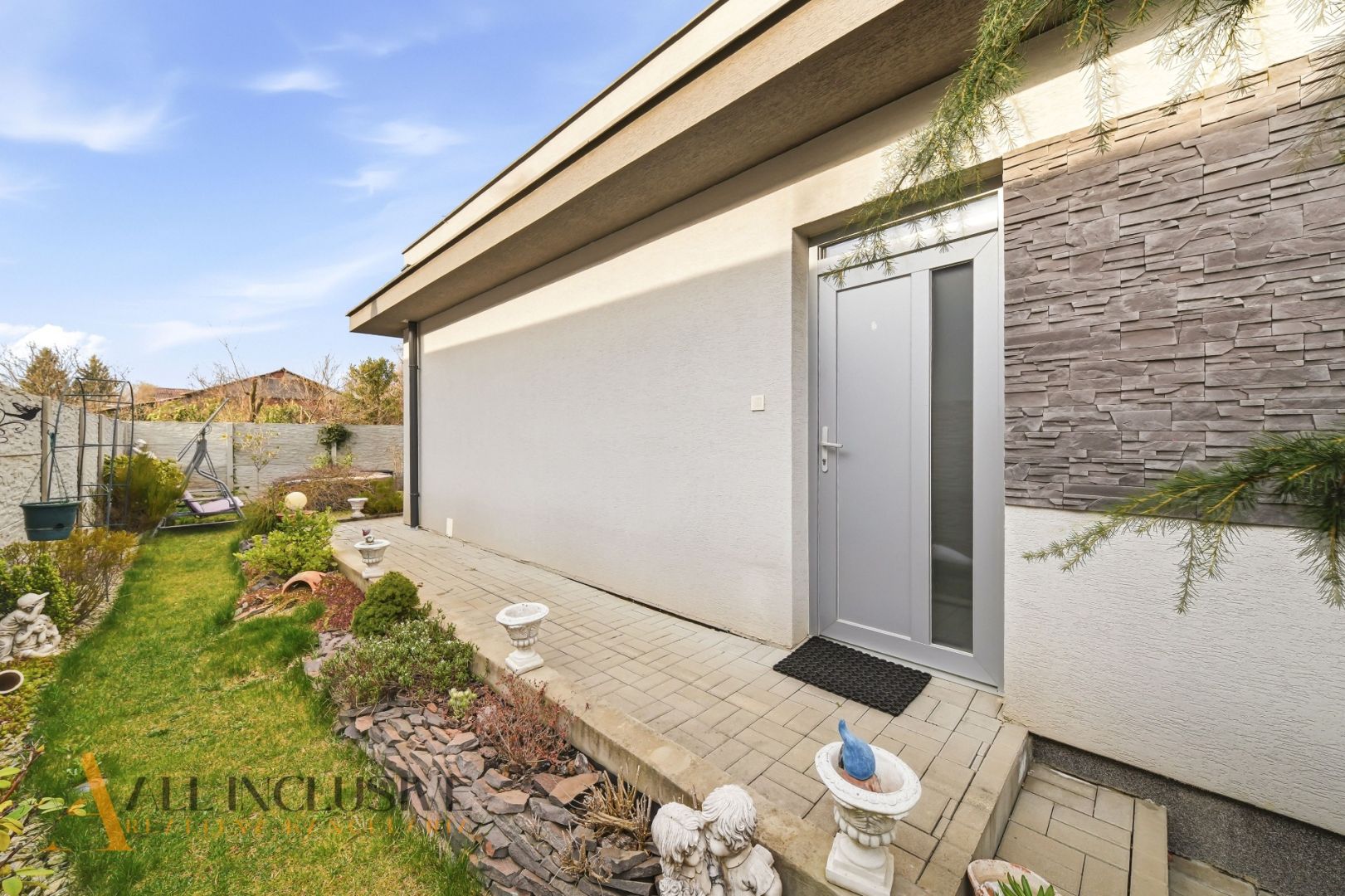 External property image