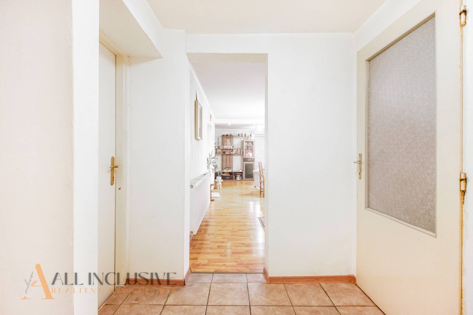 External property image