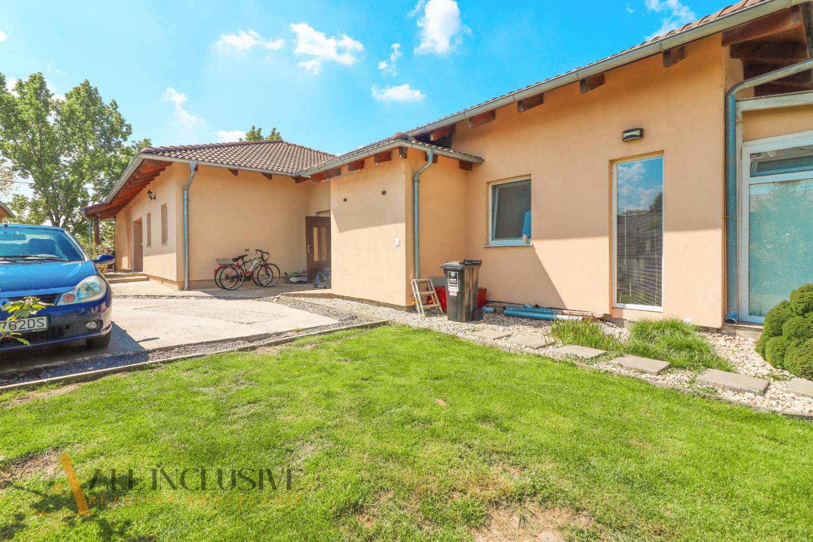 External property image