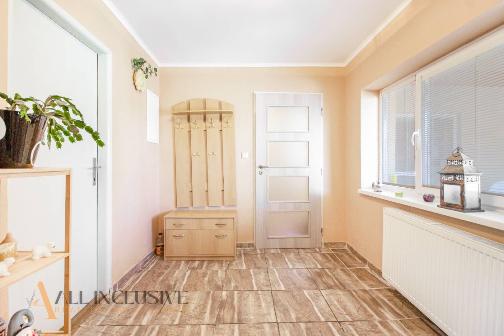 External property image