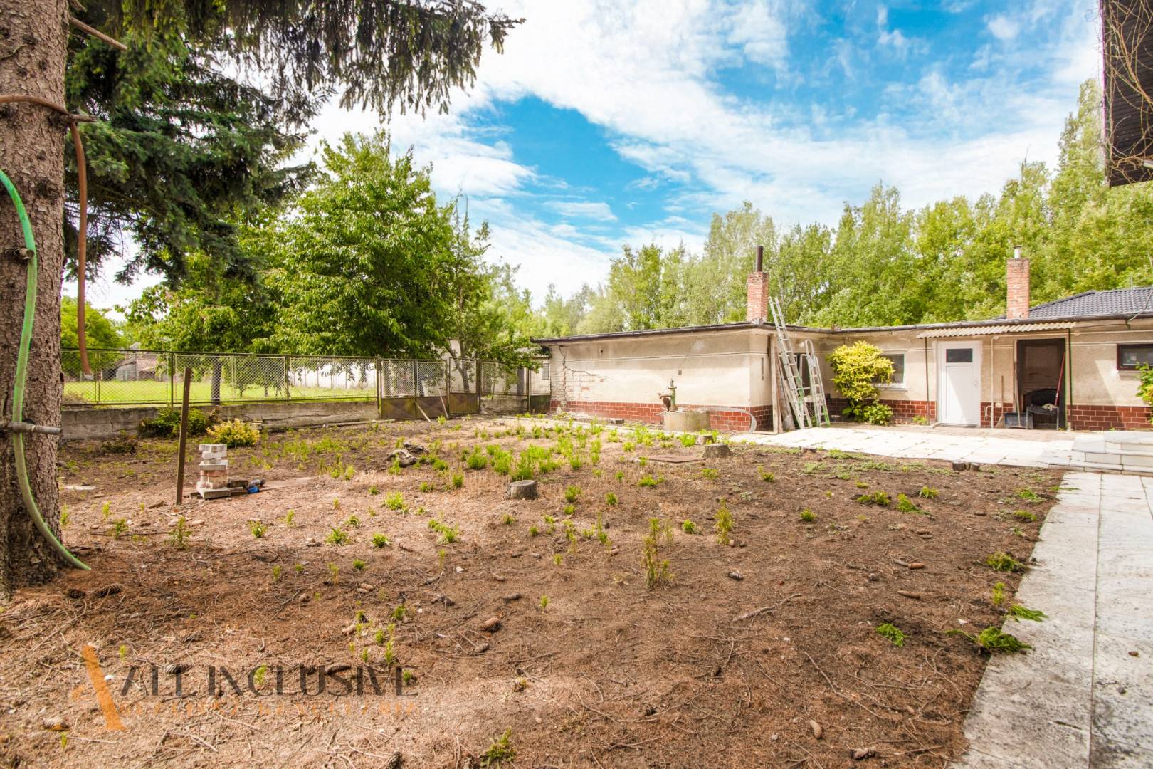 External property image