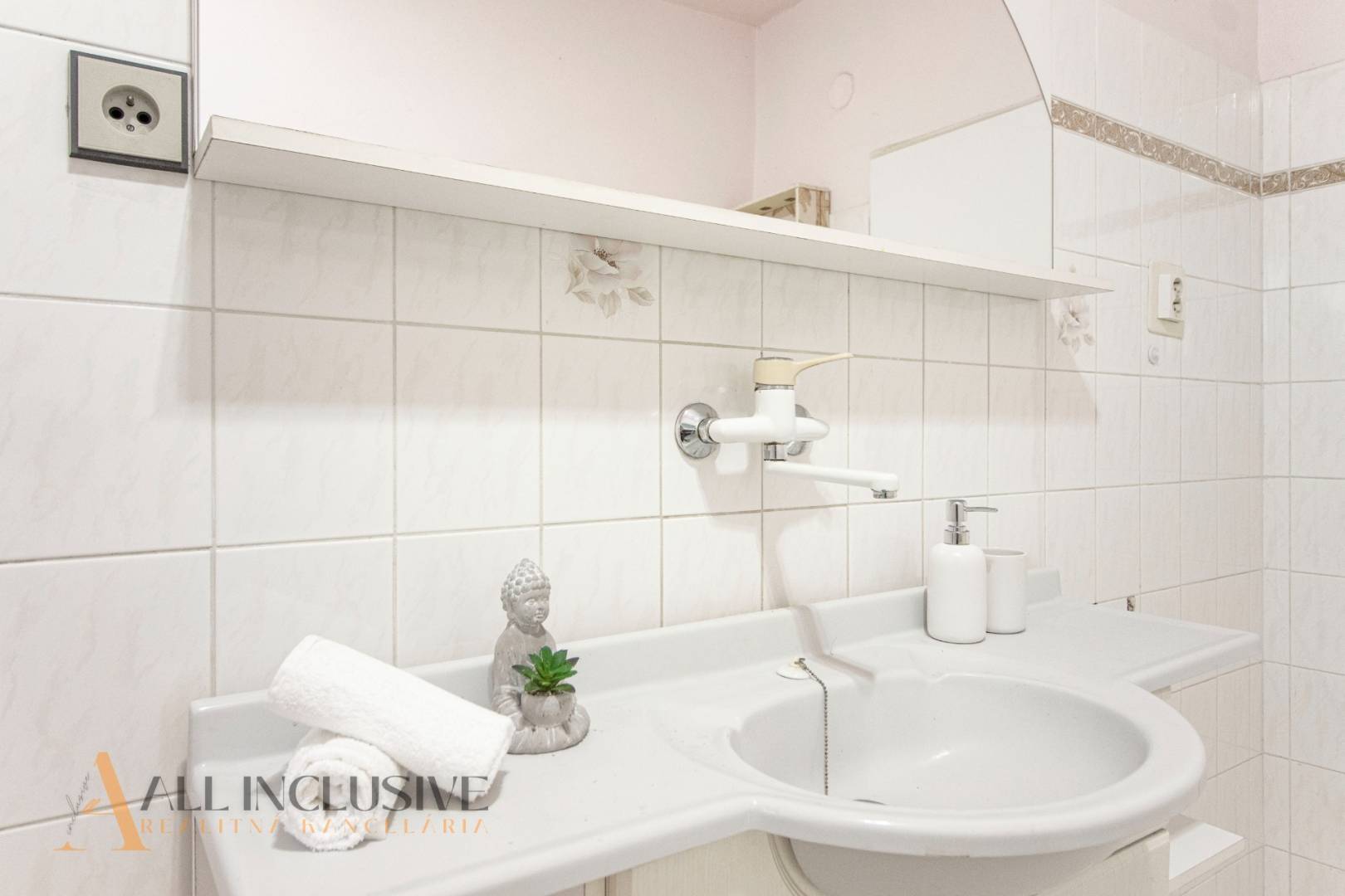 External property image