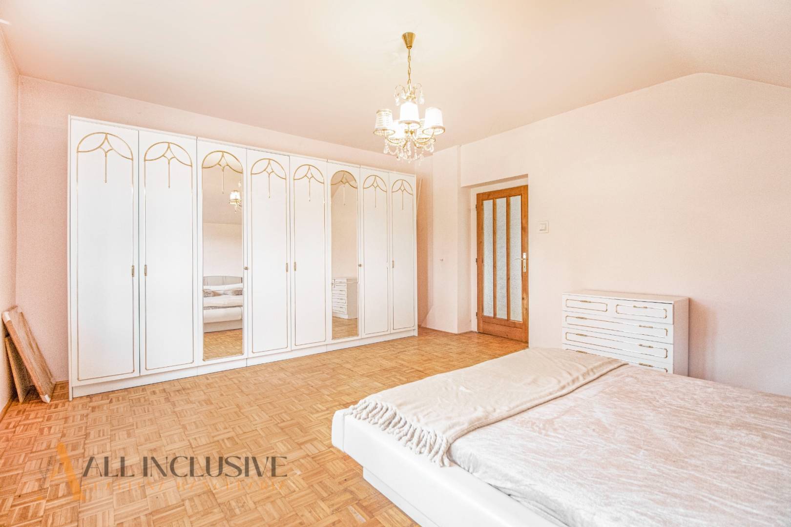 External property image