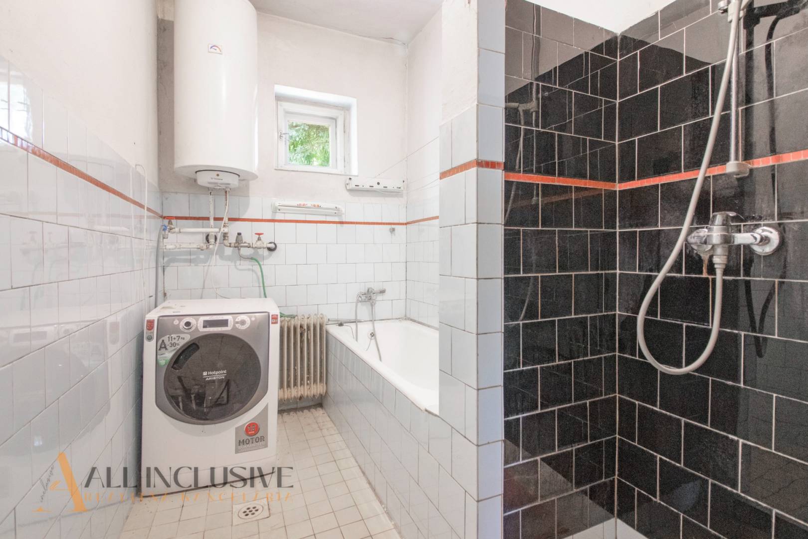 External property image