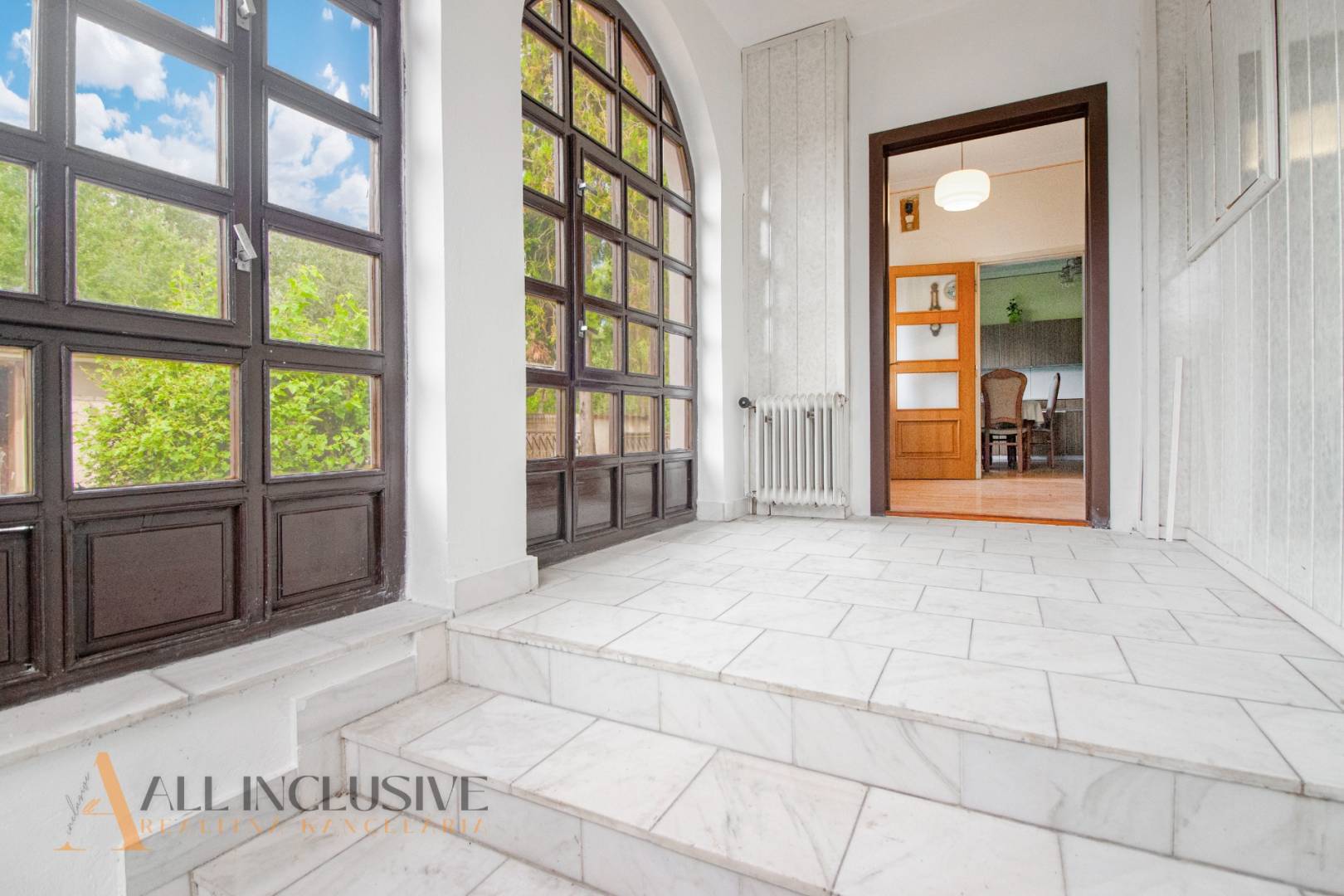 External property image