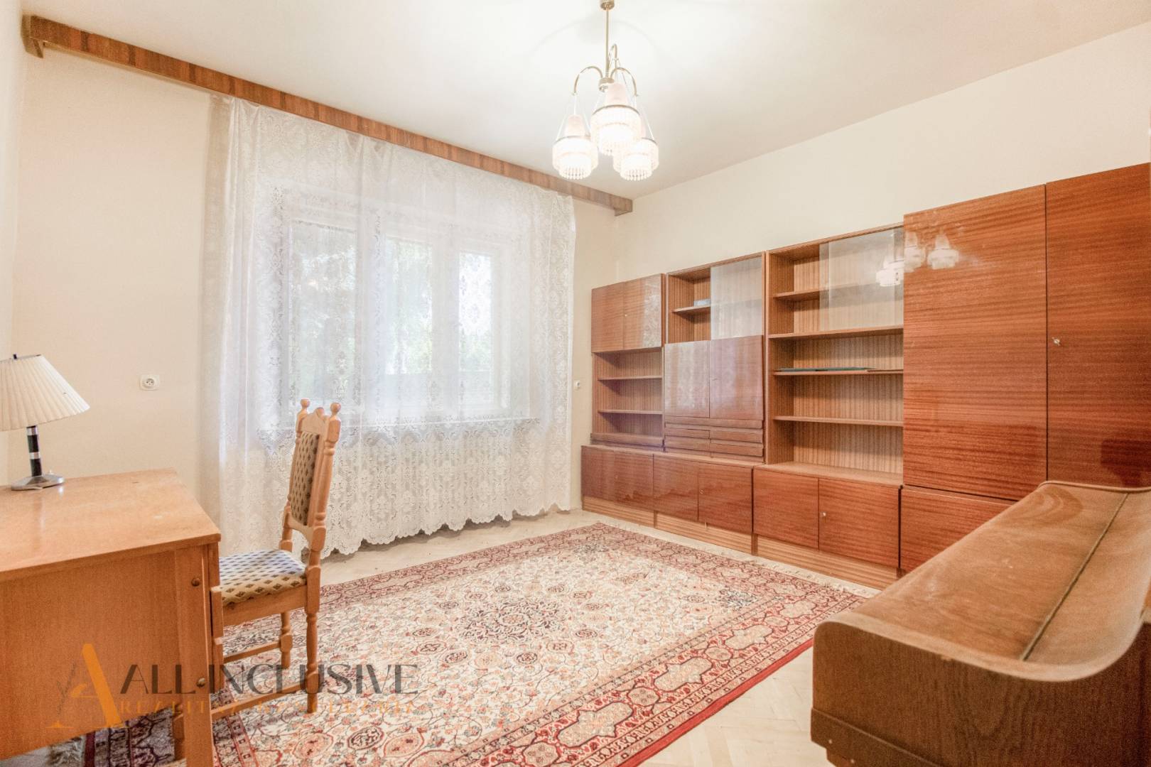 External property image