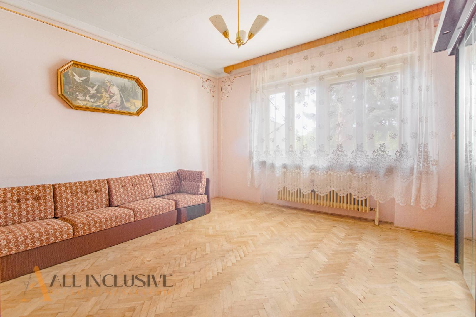 External property image