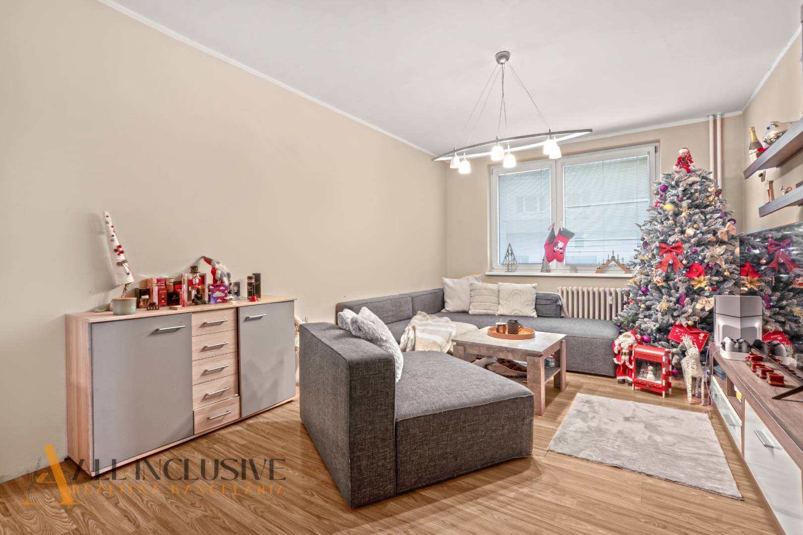 External property image