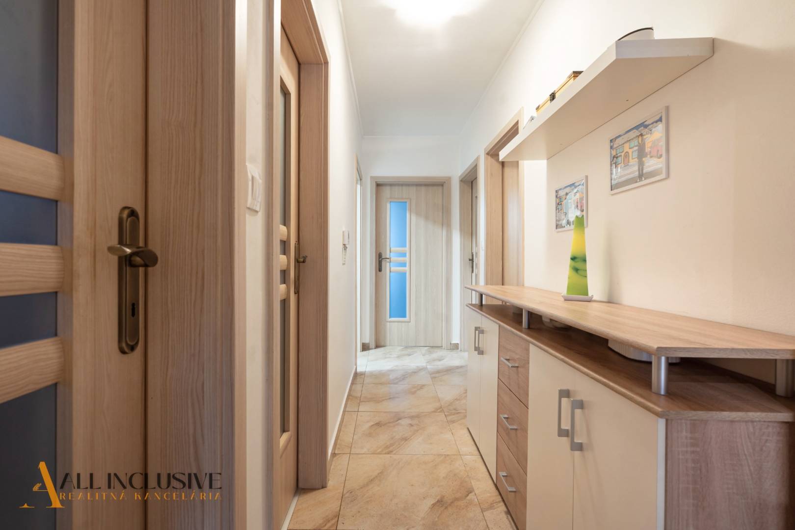 External property image