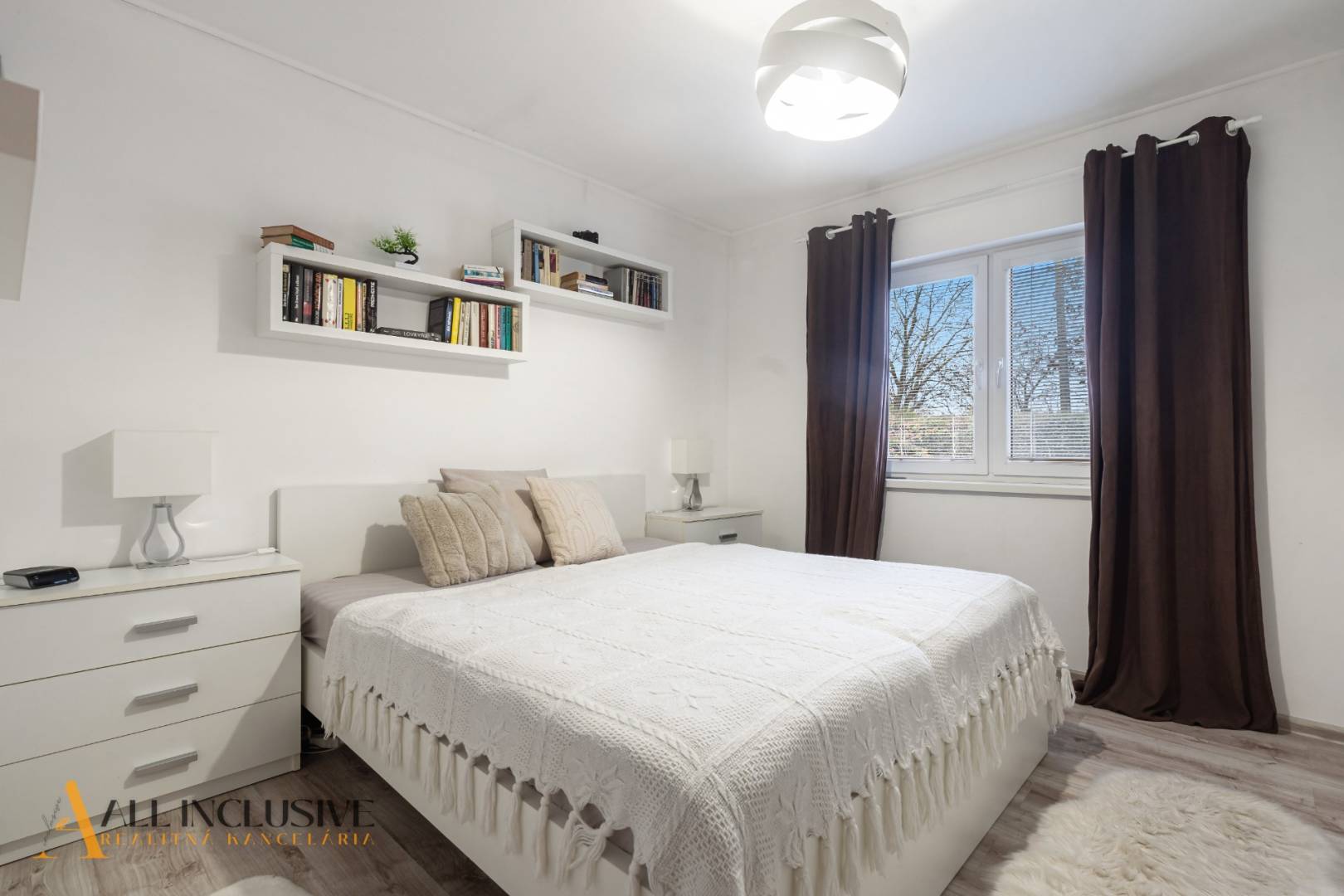 External property image