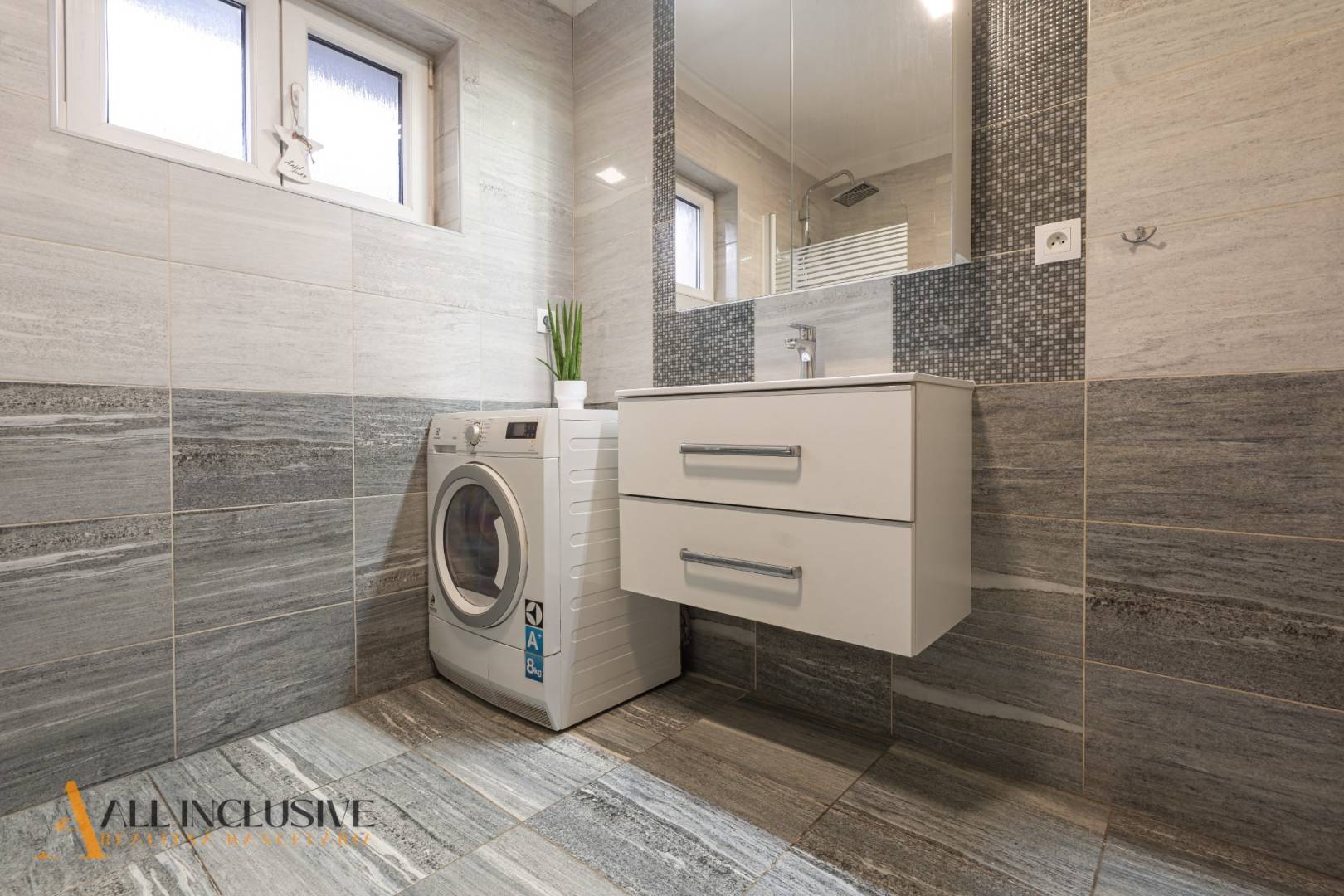 External property image