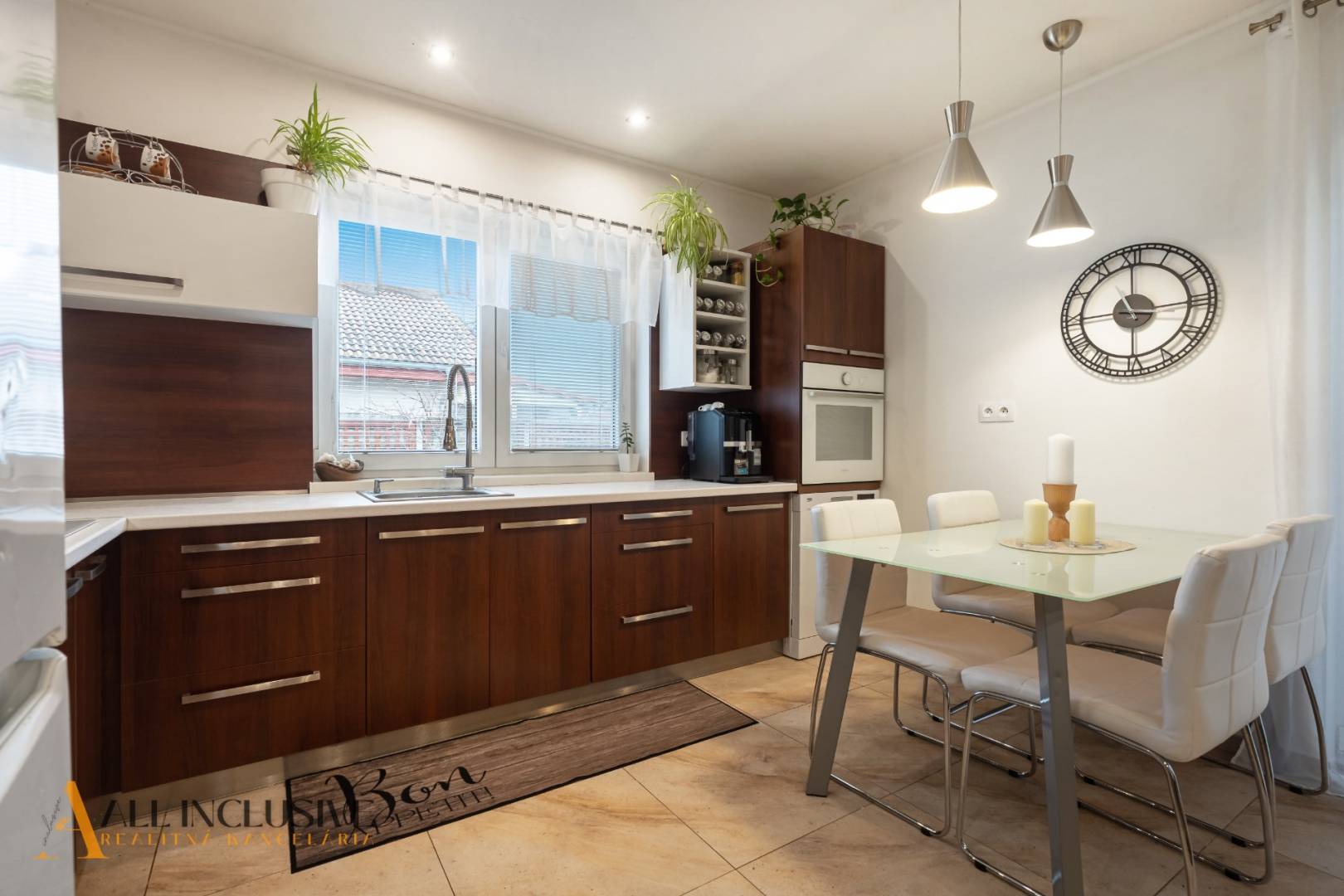 External property image