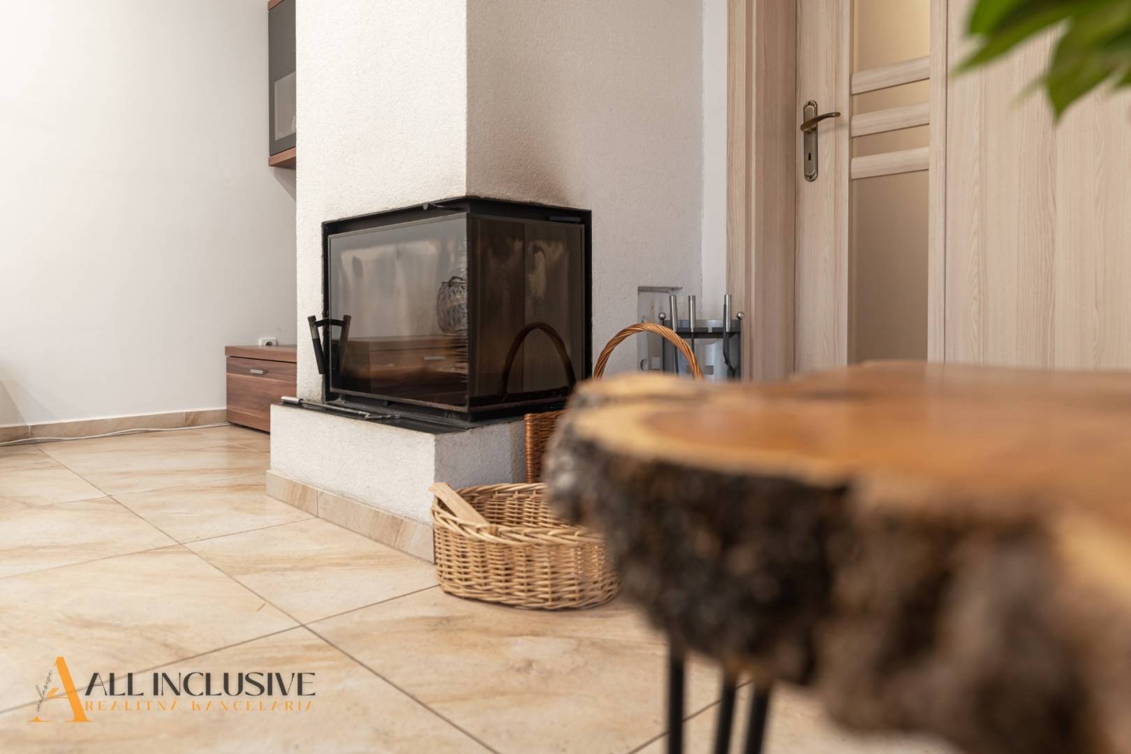 External property image