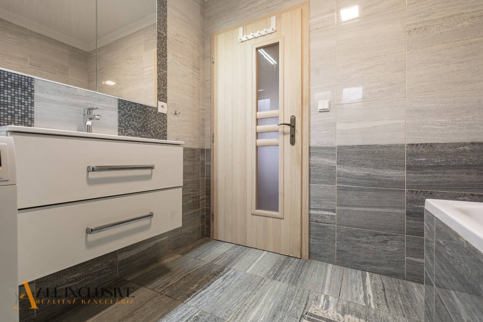 External property image