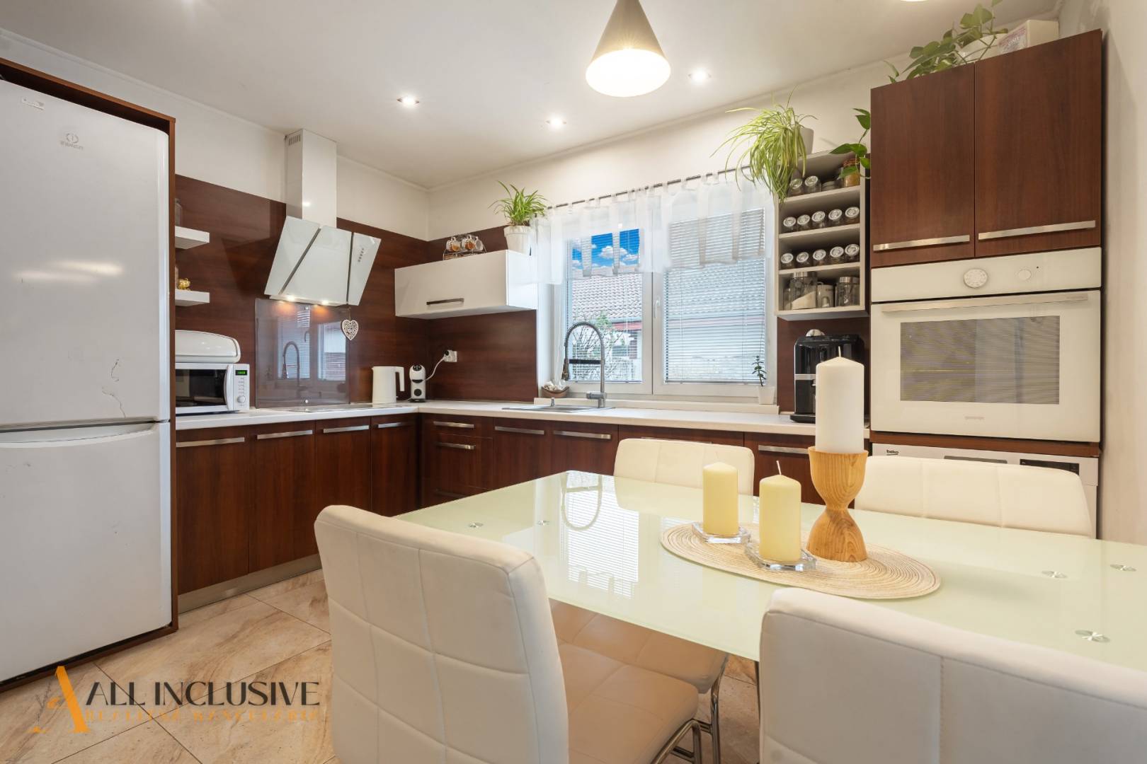 External property image