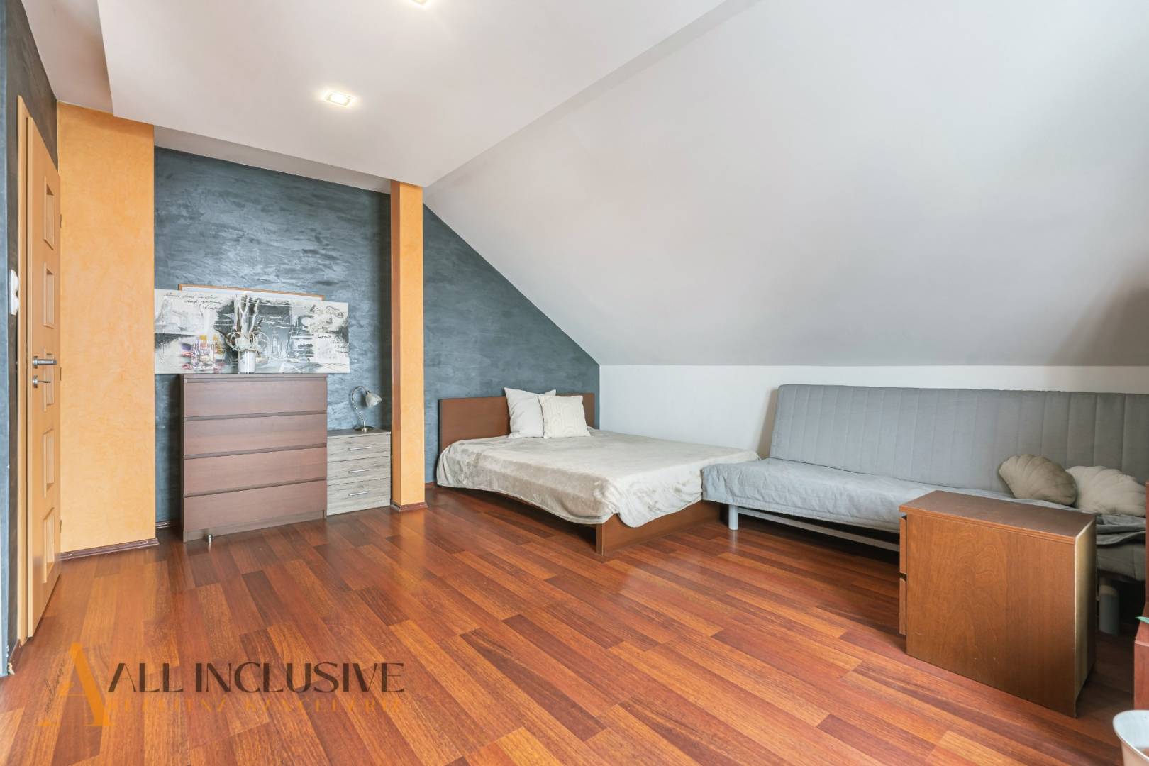 External property image