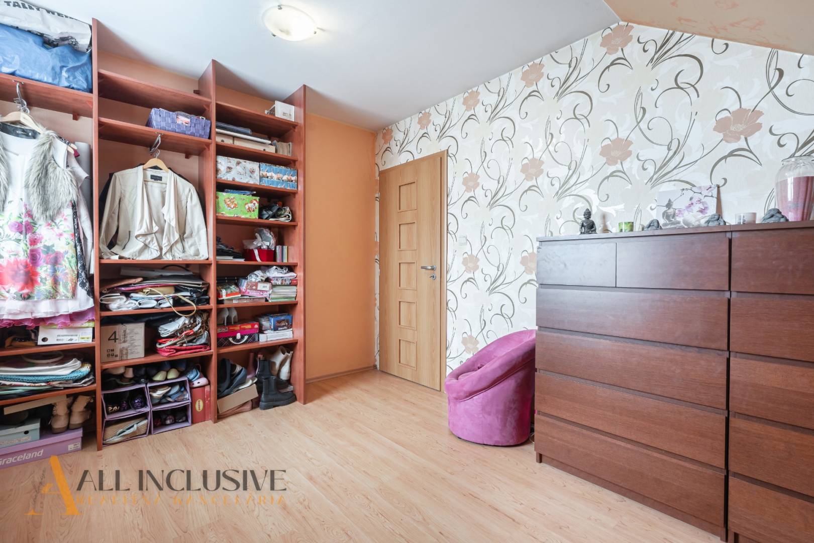 External property image