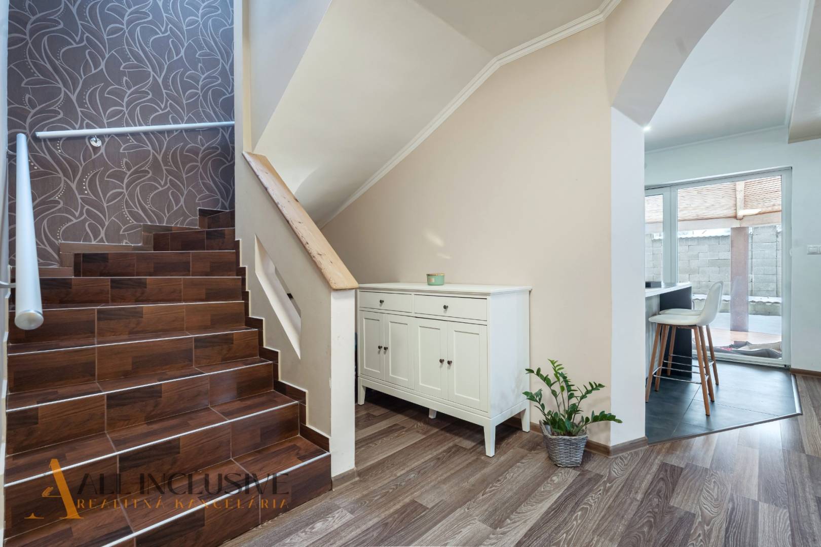 External property image