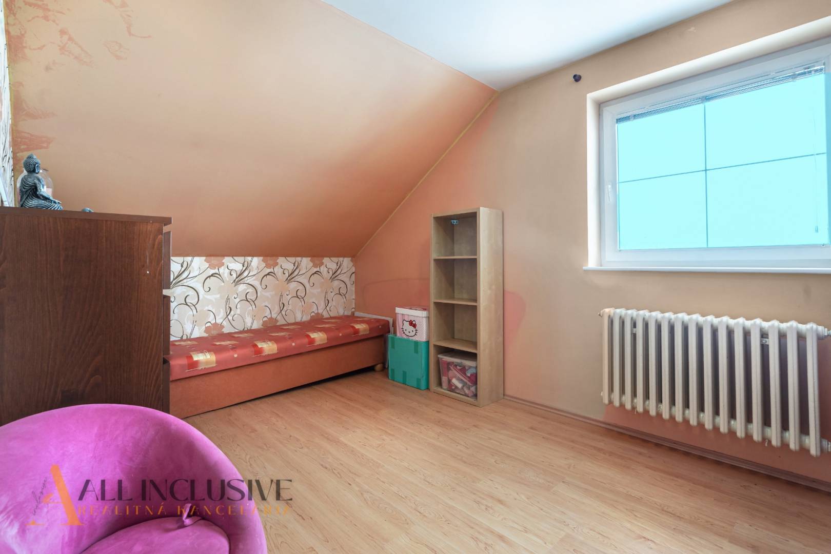 External property image