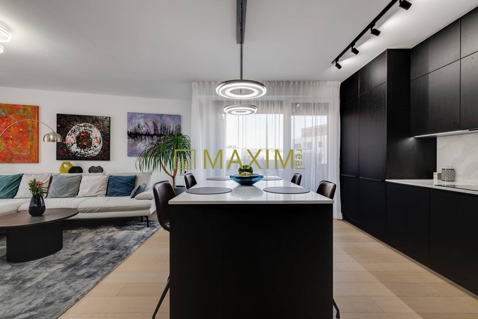 Zariadený 3- izbový byt na ulici Pri Vápenickom potoku