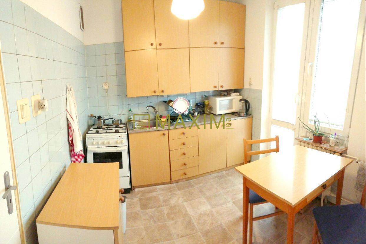 REZERVOVANÝ: 2-izbový byt nedaľeko Račianskeho mýta