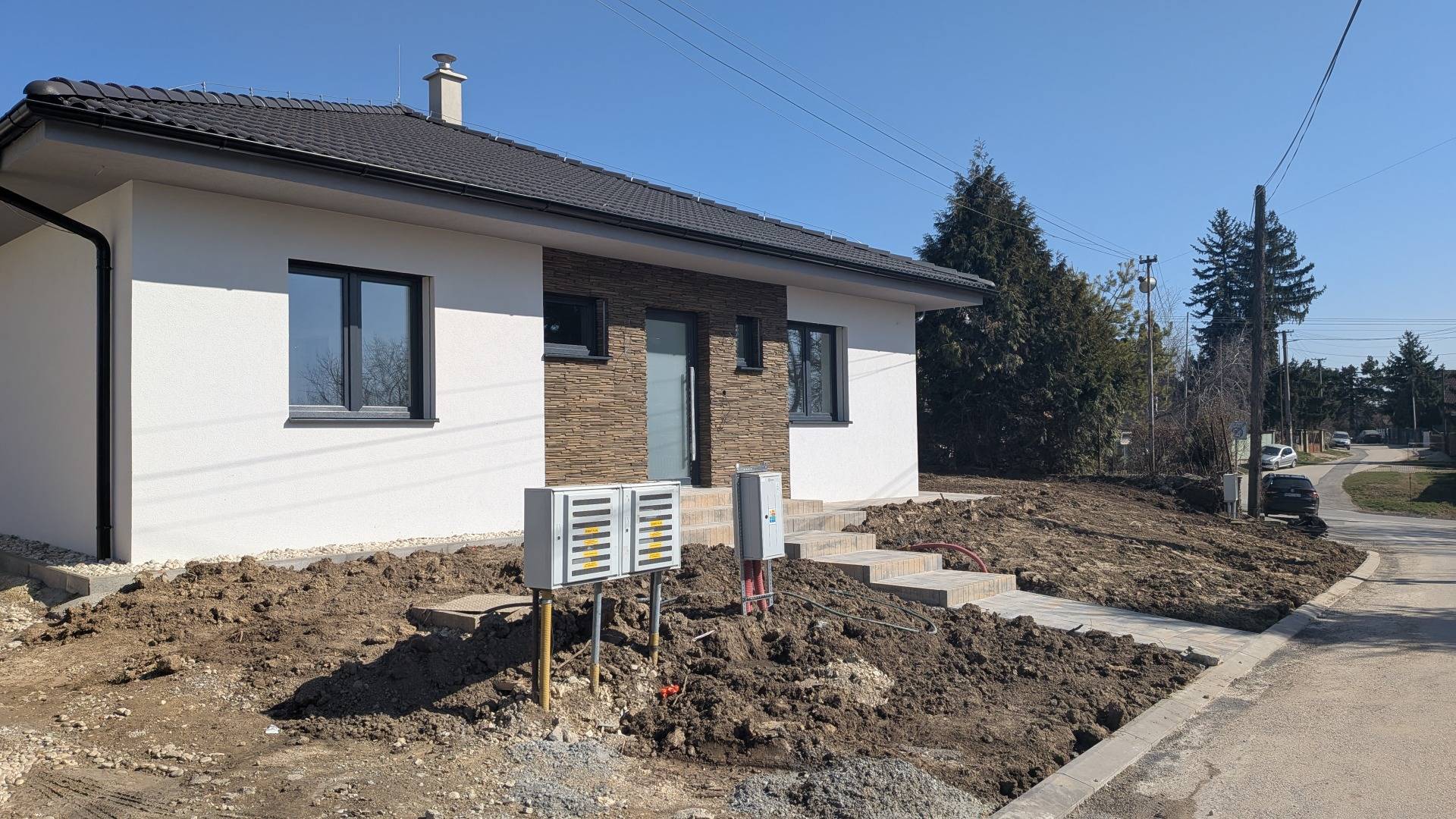 Bungalov v centre obce Cabaj Čápor, Wágnerova ulica, Dom č.1