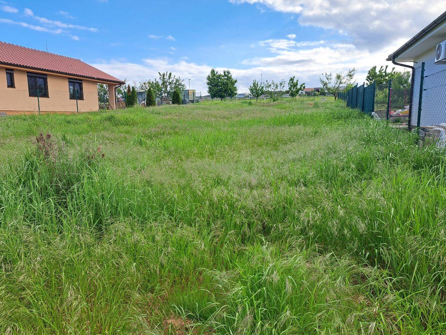 Stavebný pozemok v Novom Cabaji 680m2