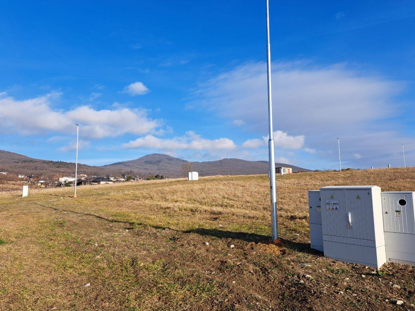 Stavebný pozemok 601 m2 v Štitároch