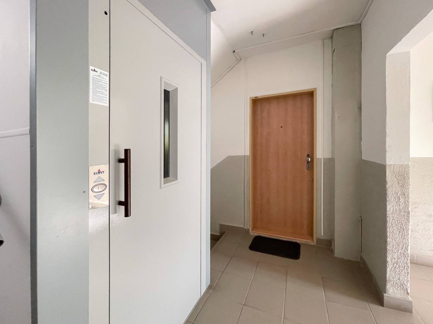 Priestranný 2-izbový byt s balkónom, Jiráskova ulica, Trnava