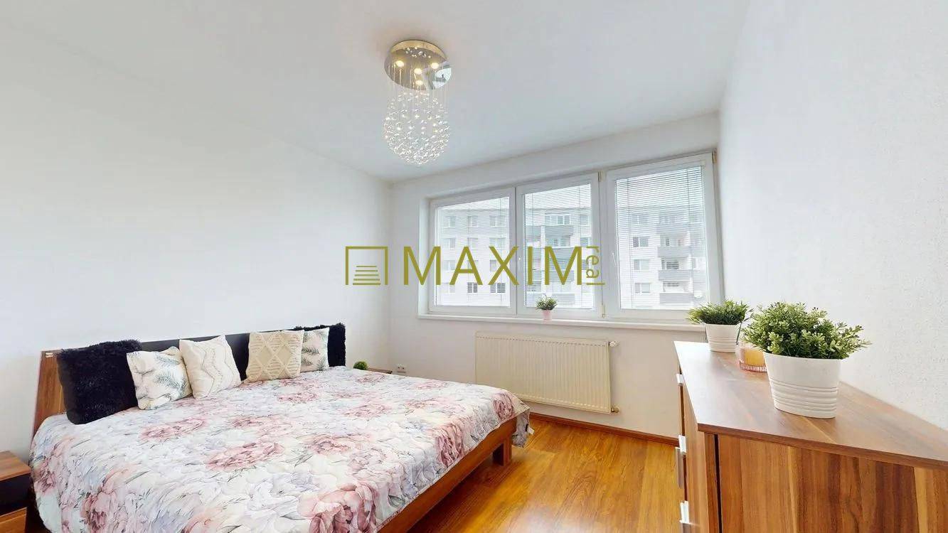 Veľký, slnečný a priestranný 3-izbový byt