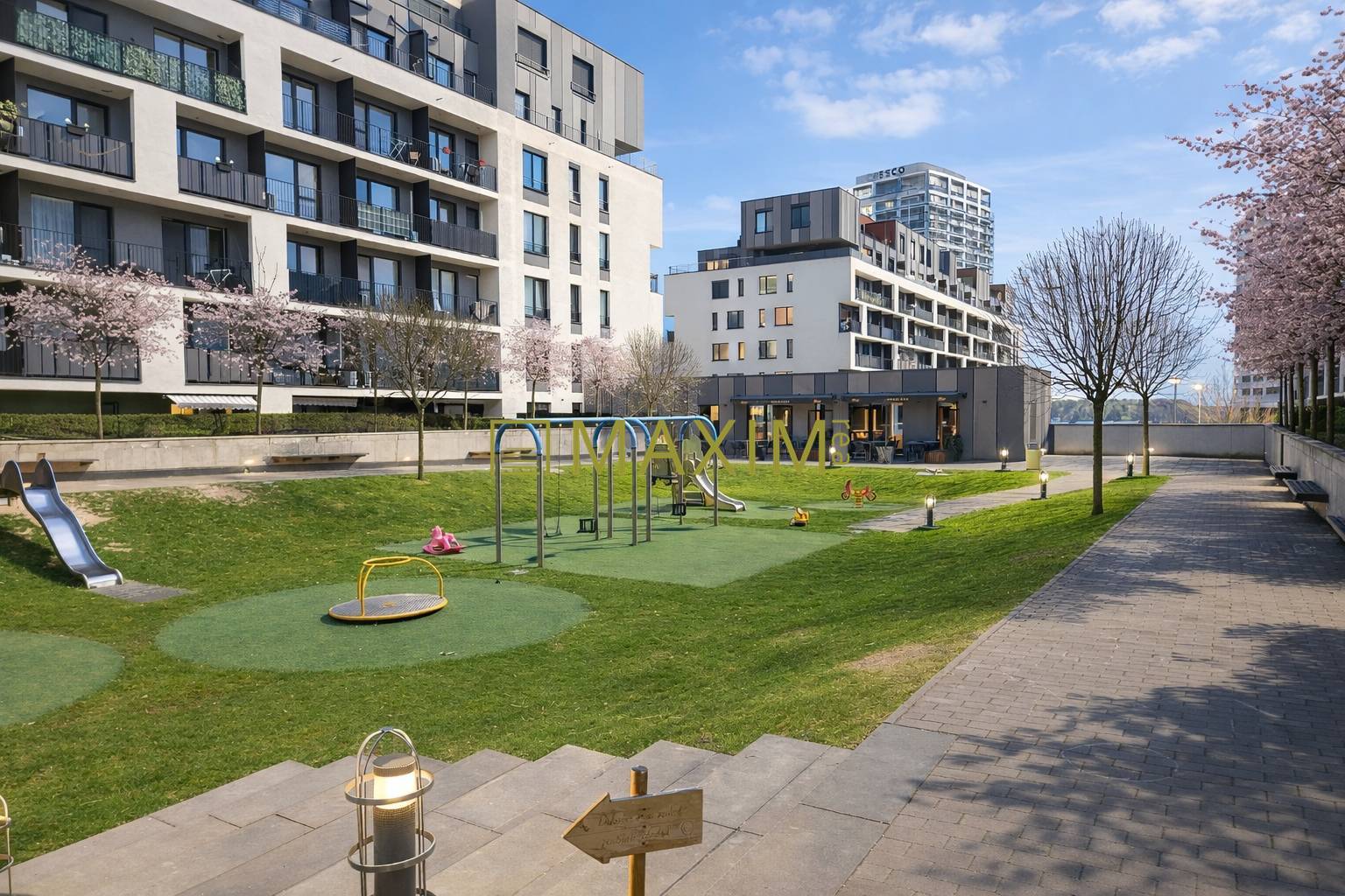 Ponúkame na predaj 2-izbový byt na ulici Zuzany Chalupovej