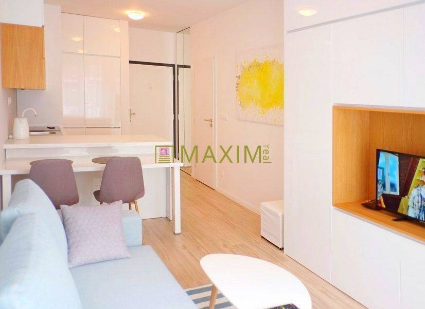 Ponúkame na predaj 2-izbový byt na ulici Zuzany Chalupovej