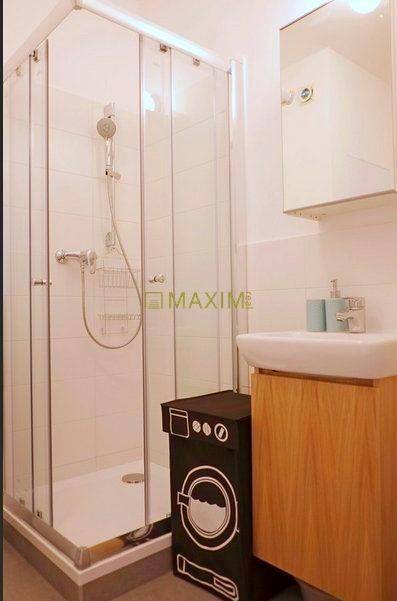 Ponúkame na predaj 2-izbový byt na ulici Zuzany Chalupovej