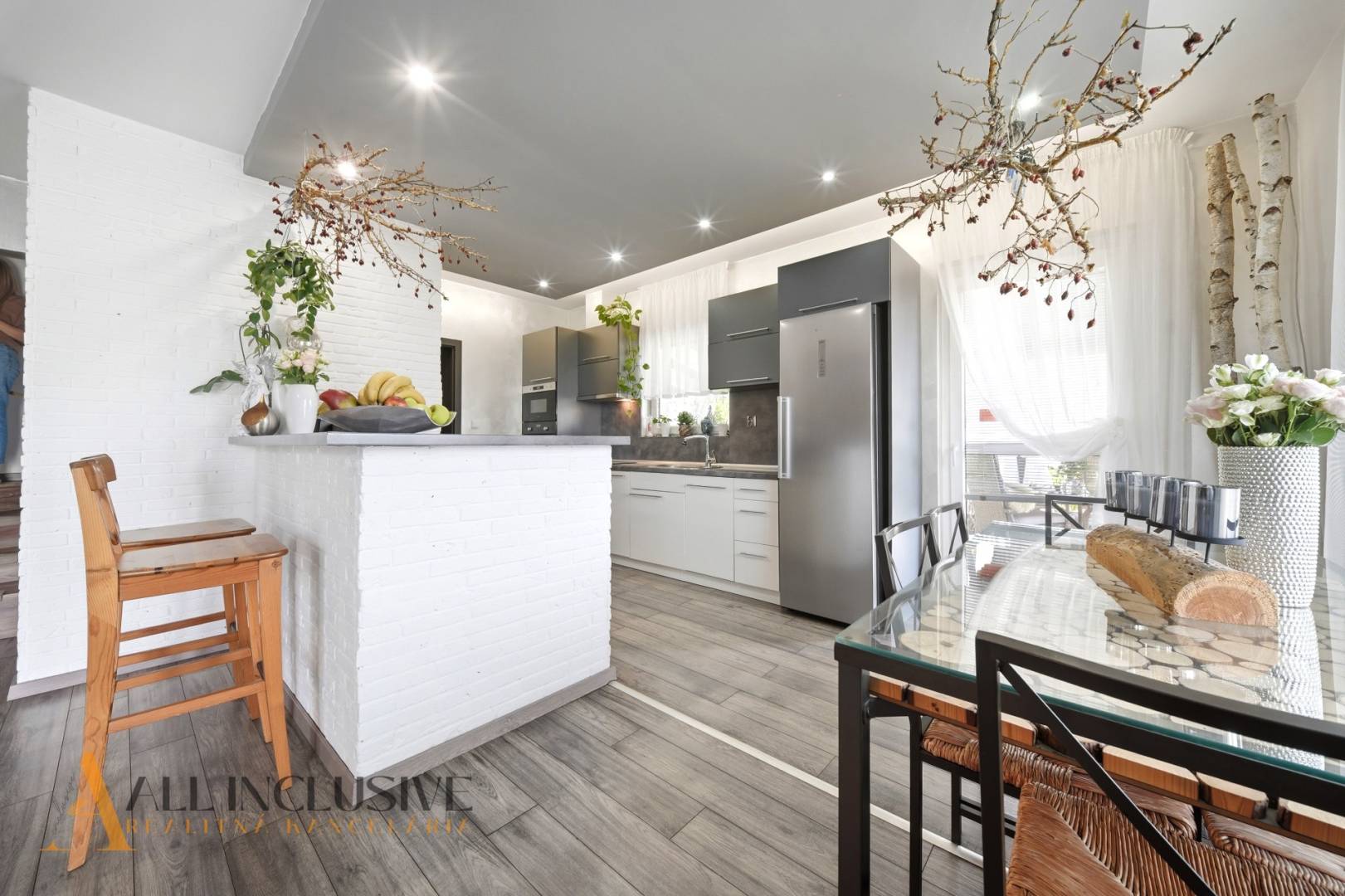 External property image