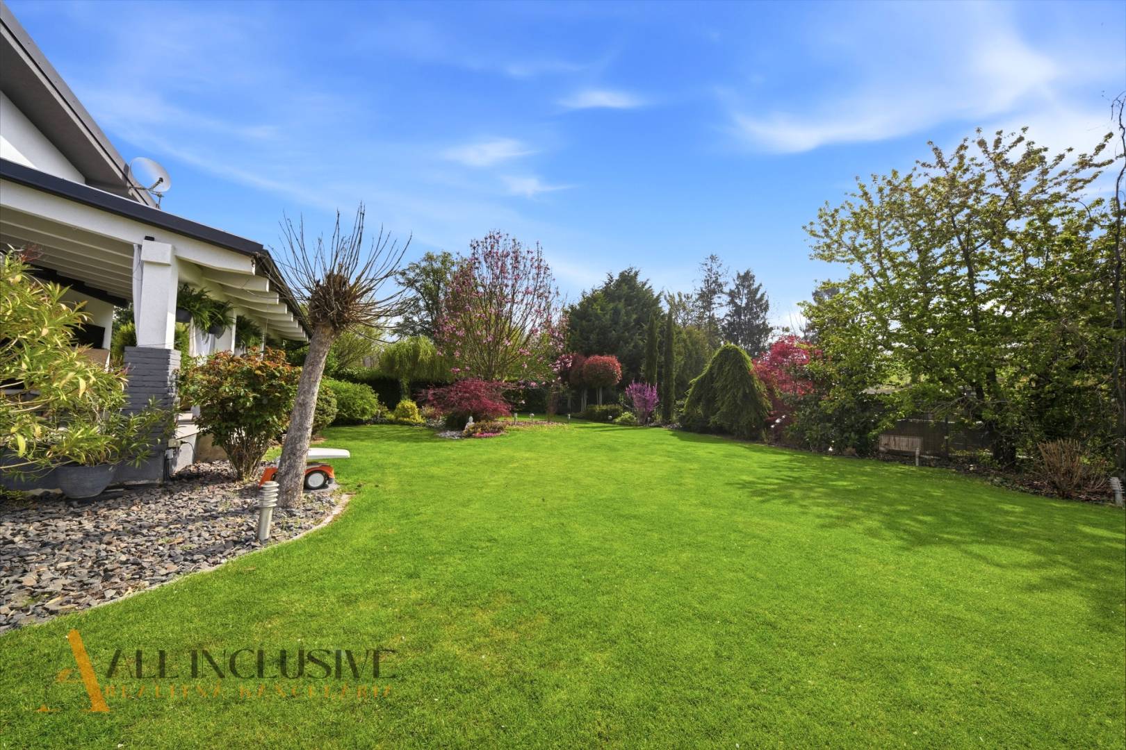 External property image