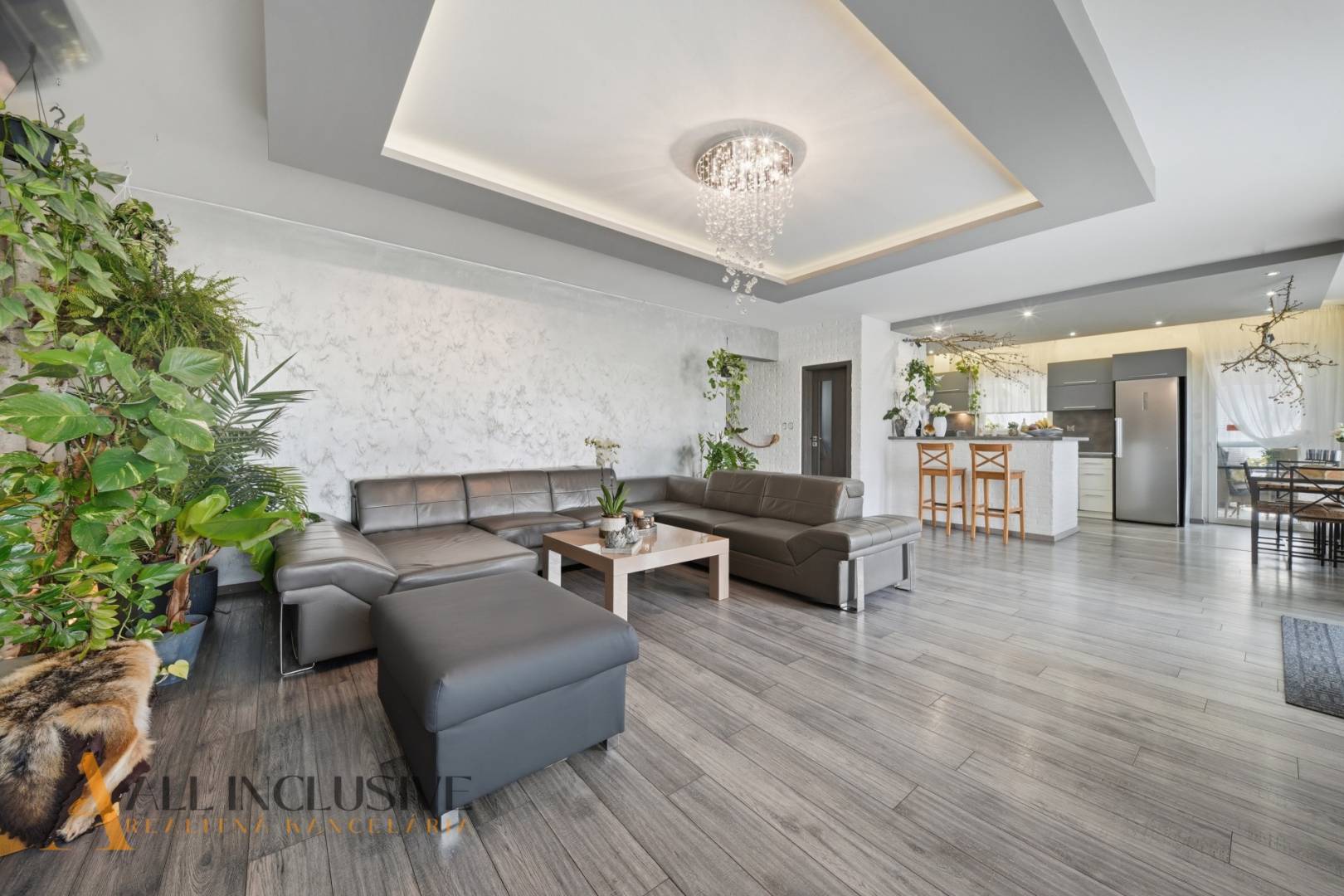 External property image