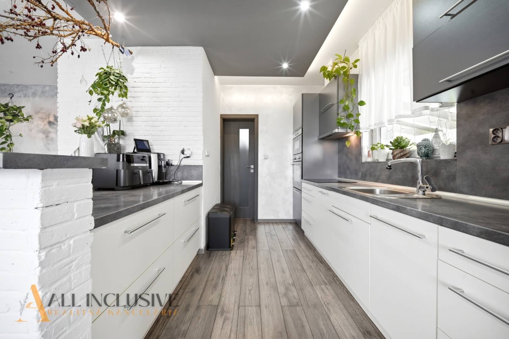 External property image