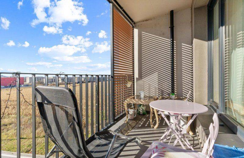 Krásny 3- izb. byt s loggiou a park. státím na ulici Hany Ponickej