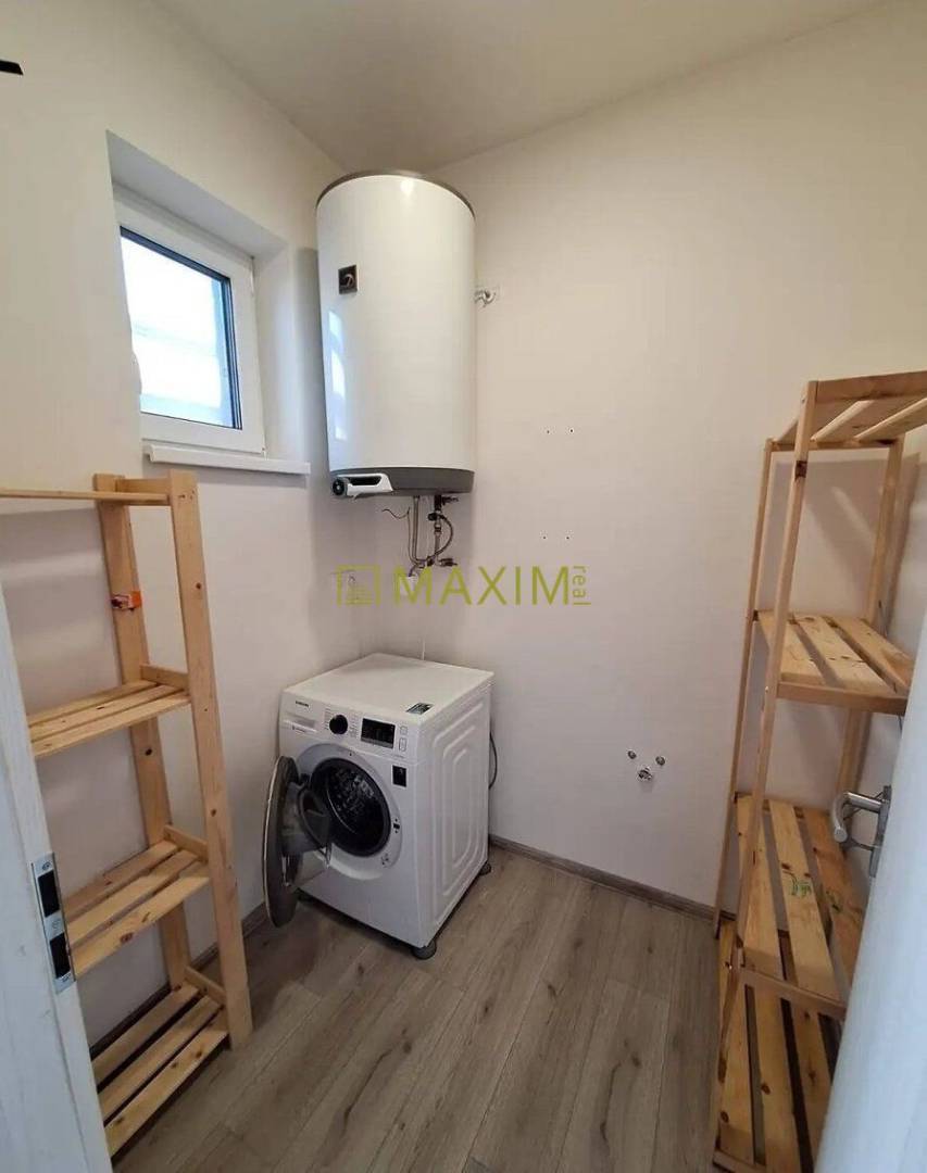 3-izbový rodinný dom nachádzajúci sa v obci Malé Leváre, okres Malacky