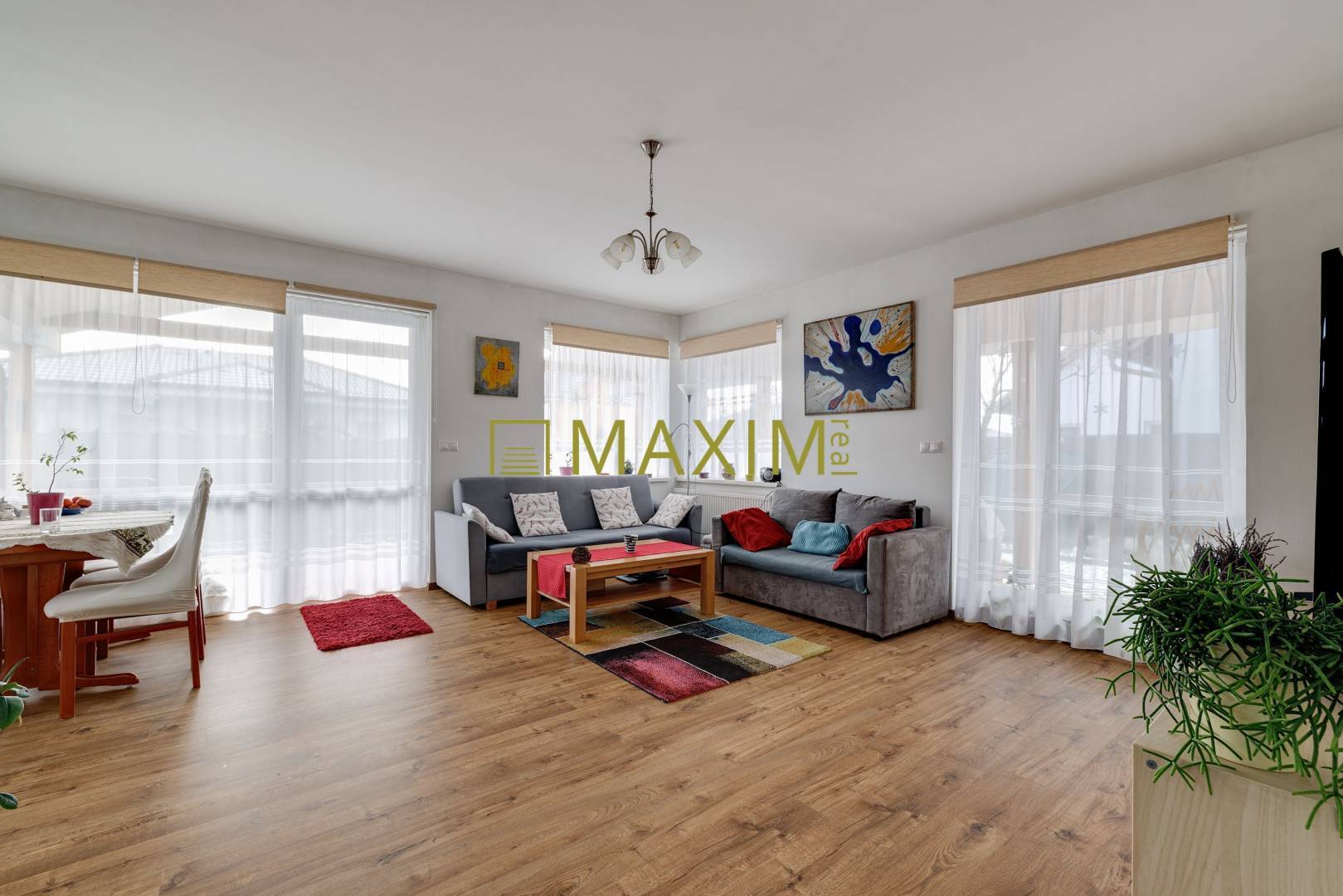 Moderný samostatne stojaci 4-izbový bungalov, Láb okres Malacky