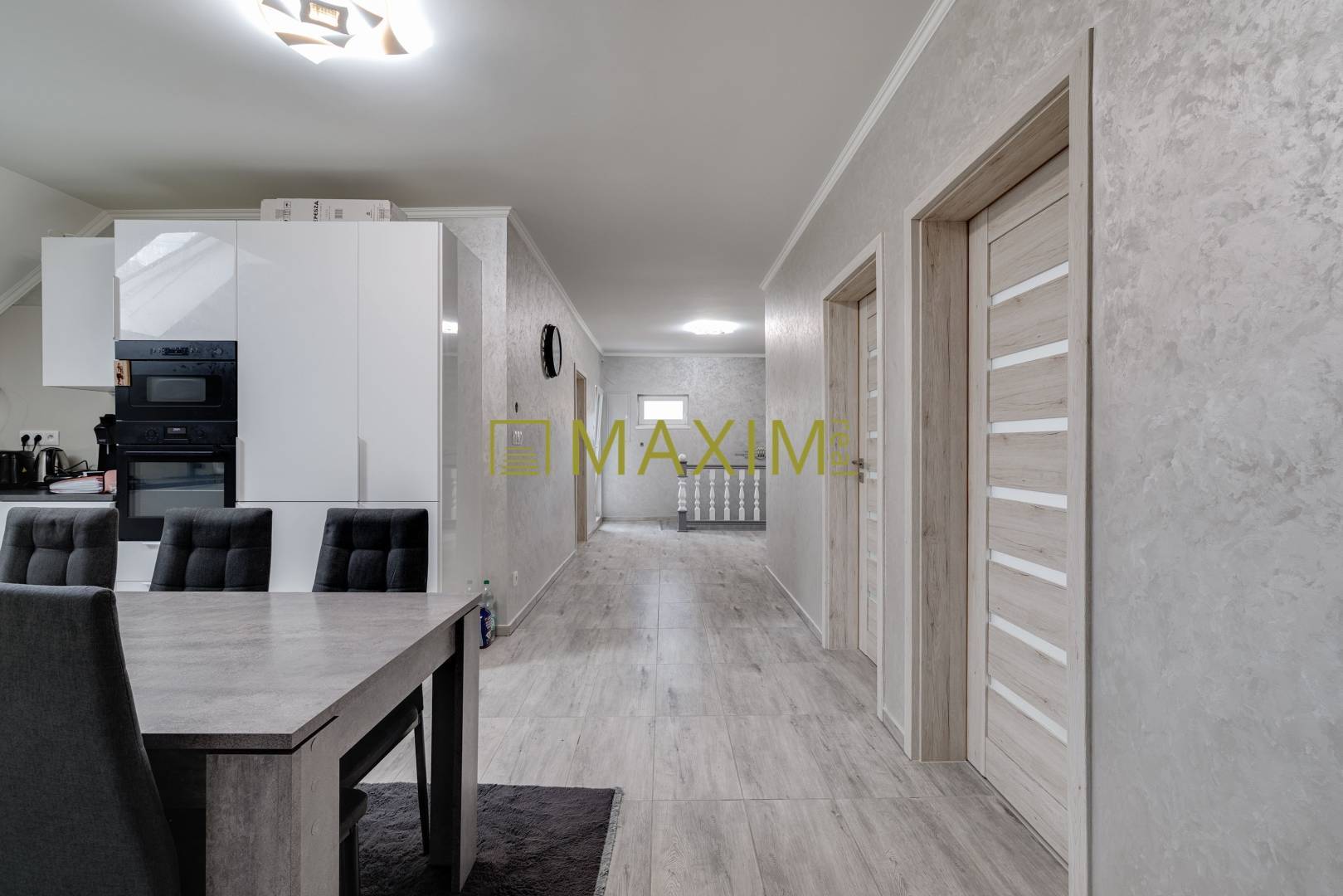 7-izbový kompletne zrekonštruovaný rodinný dom v obci Marianka pri BA