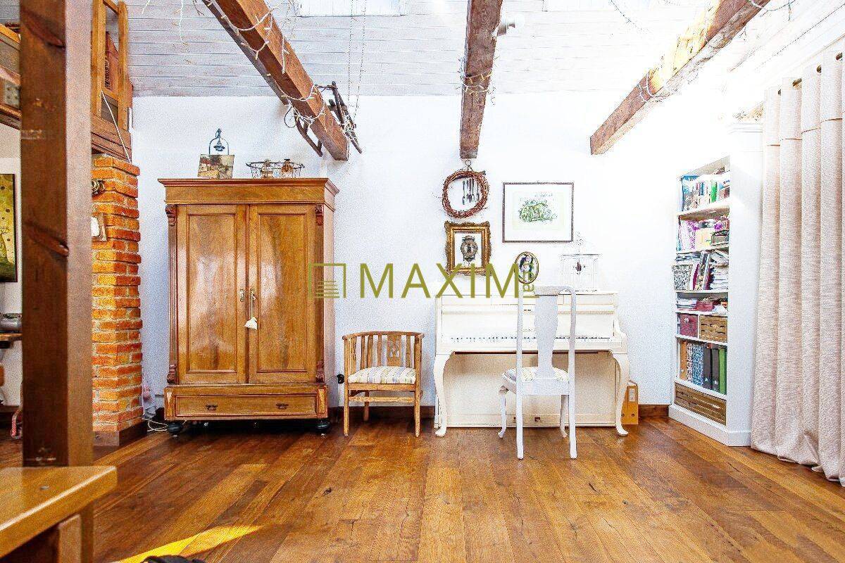 TOP – Okúzlujúci dom, zariadený vo vintage štýle s jedinečným pozemkom