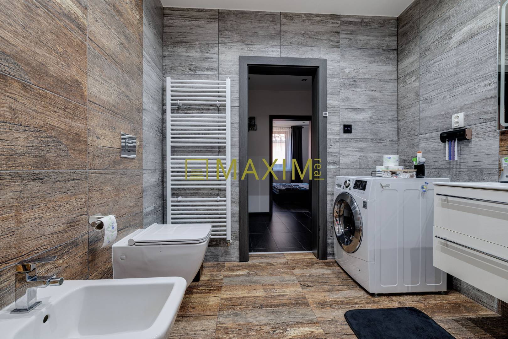 REZERVOVANE! Studienka, 4-izbový rodinný dom s VEĽKÝM pozemkom