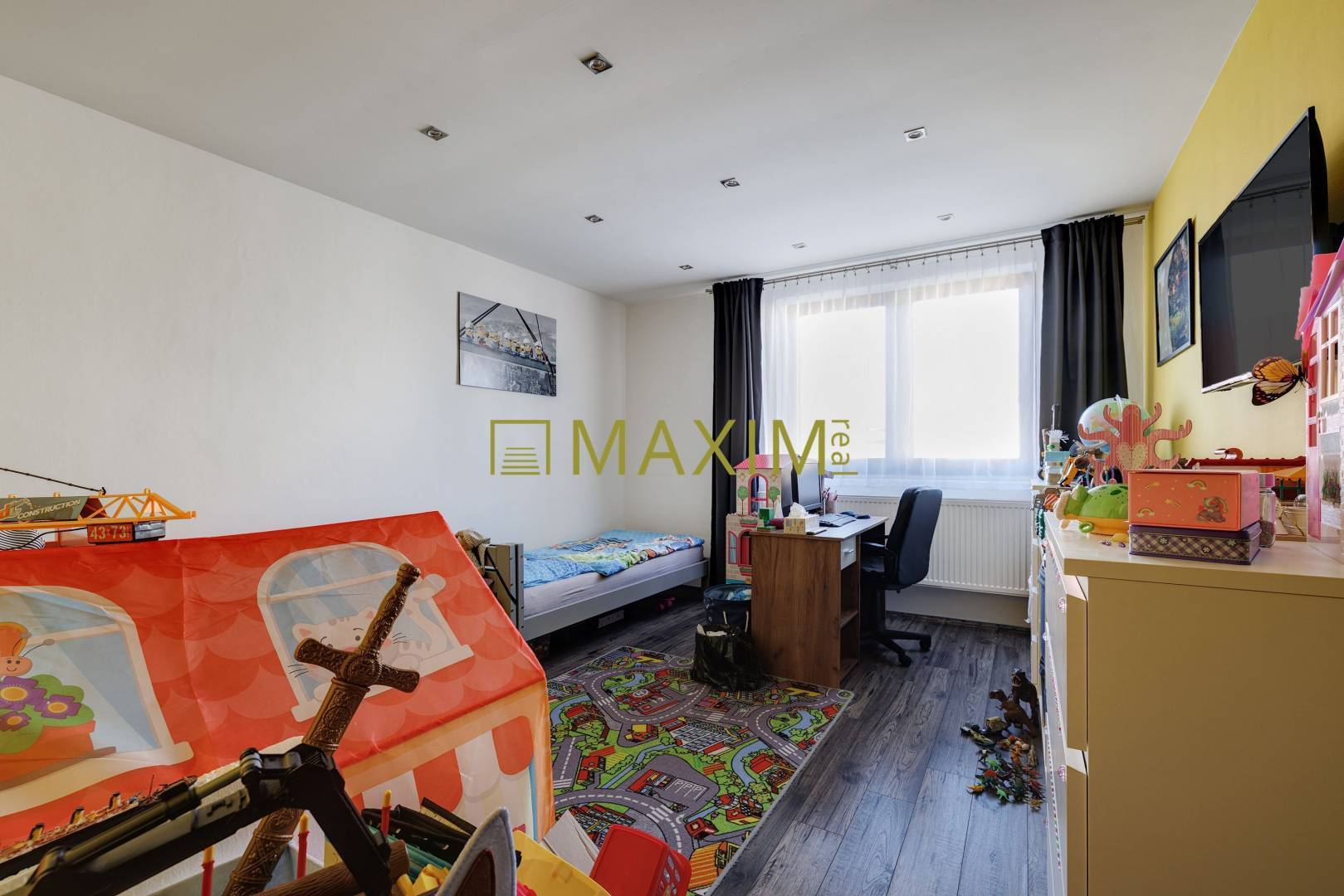 REZERVOVANE! Studienka, 4-izbový rodinný dom s VEĽKÝM pozemkom