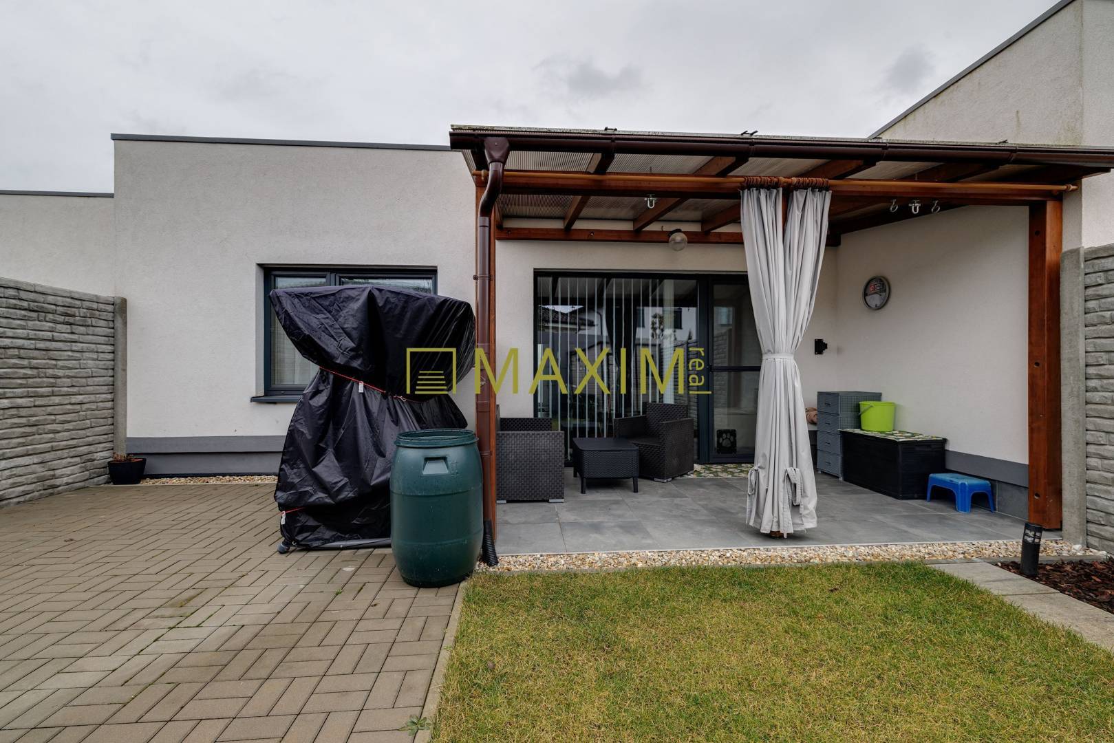 REZERVOVANE! ŠTYLOVA NOVOSTAVBA 3-IZB. DOMU V KOSTOLIŠTI