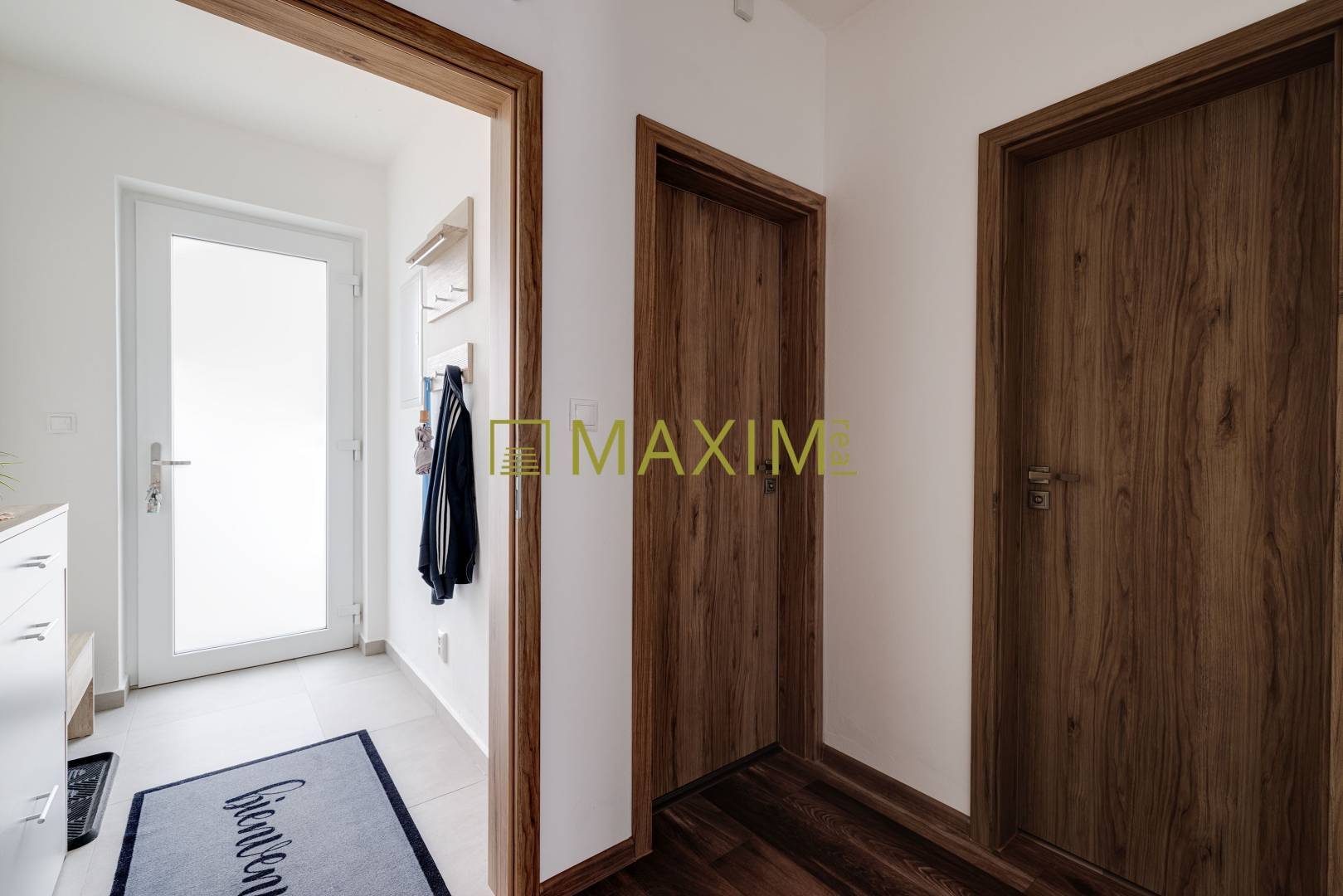 REZERVOVANE! ŠTYLOVA NOVOSTAVBA 3-IZB. DOMU V KOSTOLIŠTI