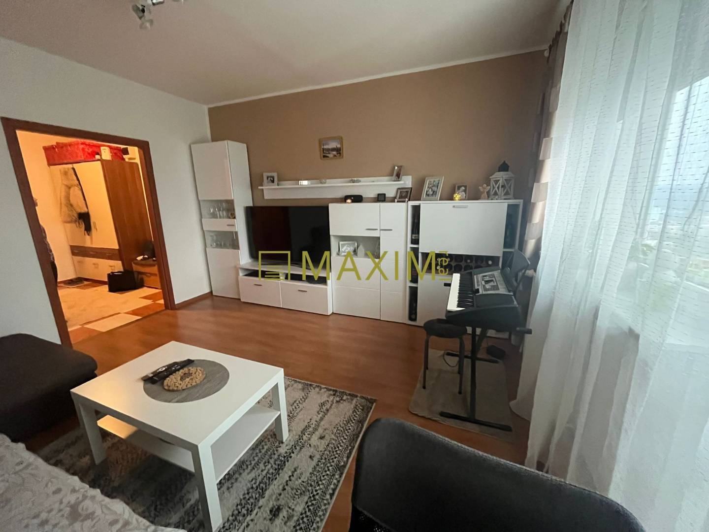 REZERVOVANE! 3-izbový byt s lodžiou, pivnicou a úložným priestorom