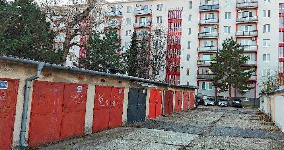 Predaj – Garáž na Haburskej ulici pri Štrkovci