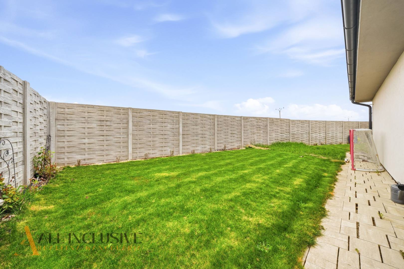 External property image